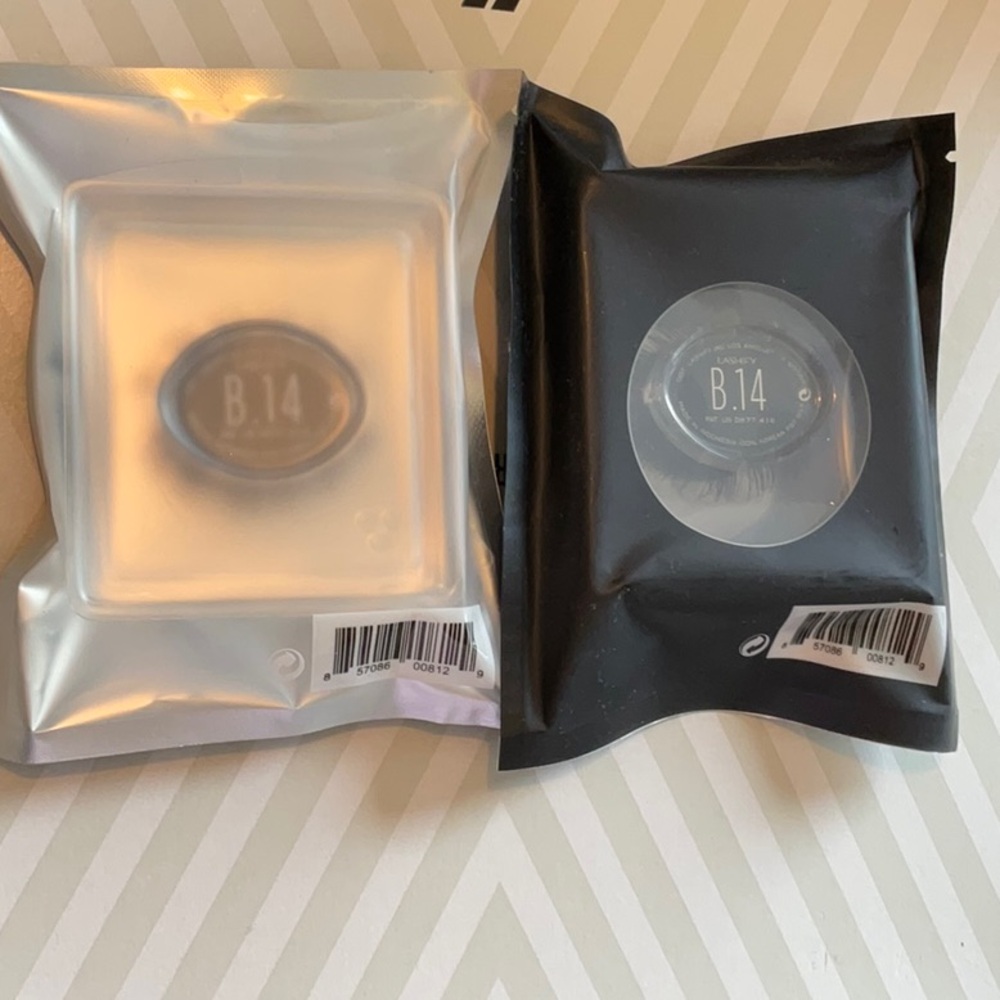 COPY - LASHIFY Black Lashes Single (1) pack in B14, NIP